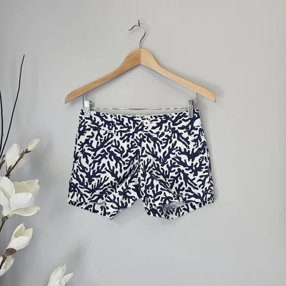 LILLY PULITZER shorts - Picture 2 of 9